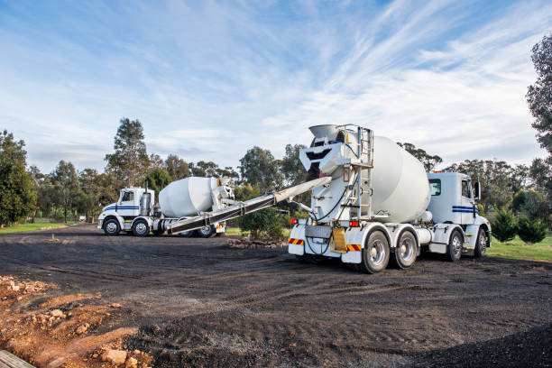 Best Concrete Contractor Near Me  in Baldwyn, MS
